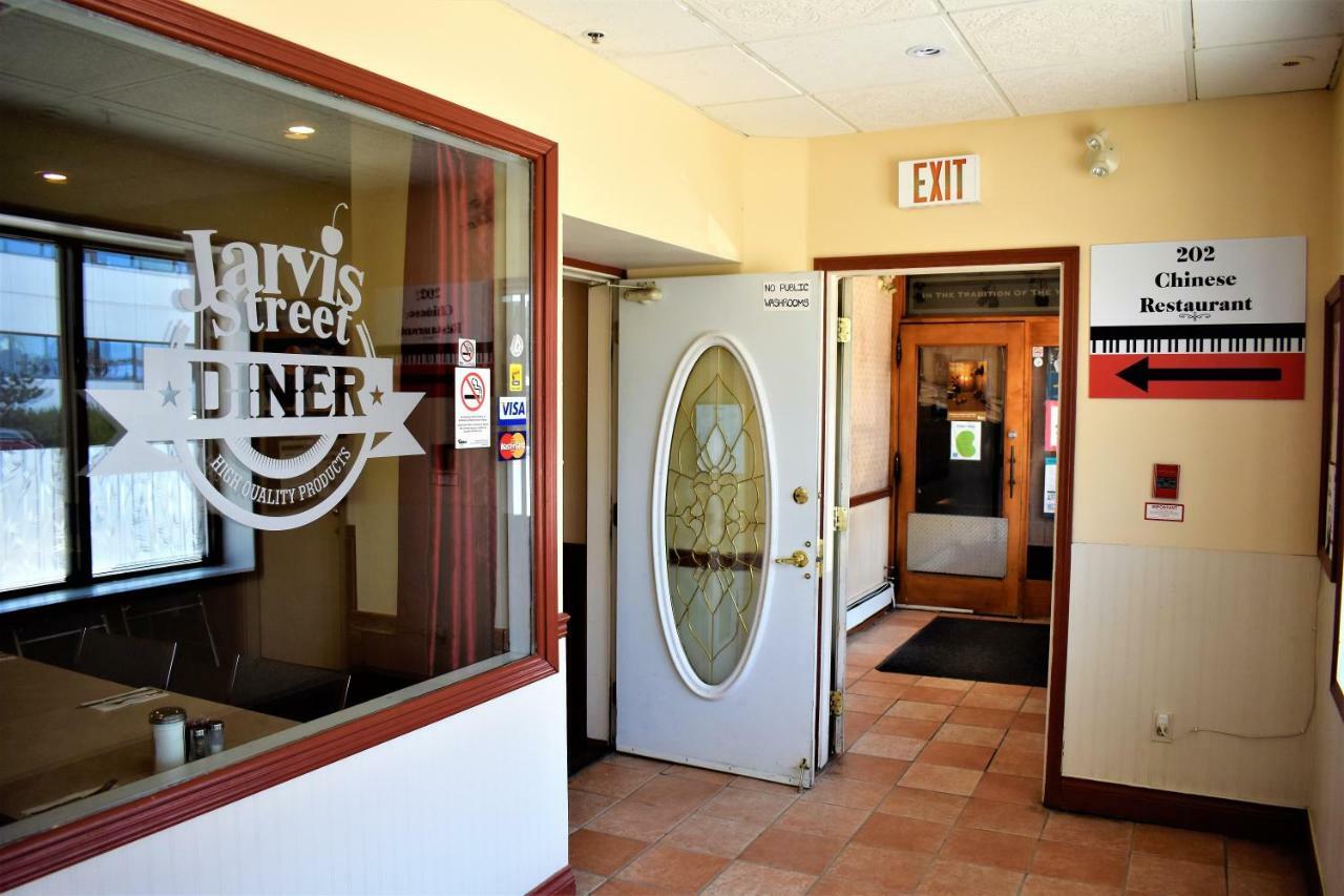 Elite Hotel -Downtown Center- "Ski & Northern Light Tour" "Hot Spring Tour "Long-Term Stay" Whitehorse Exterior foto